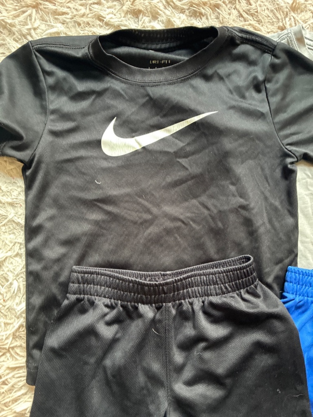 Play Condition Boys Nike Sets Shorts Shirt Size 5 - Picture 2 of 4